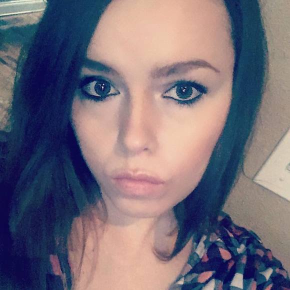 Meet your Posher, Roxanne - Picture 1 of 1